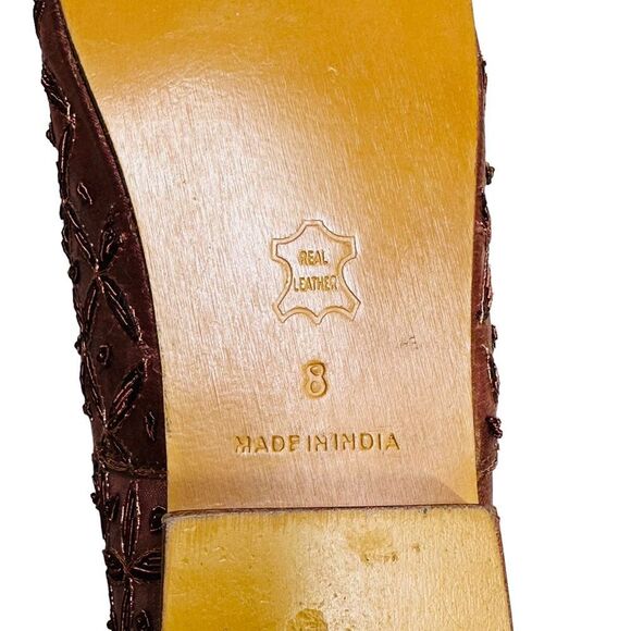 Mask World Brown Satin Beaded Princess Moccasins - Size 8 - Picture 13 of 14